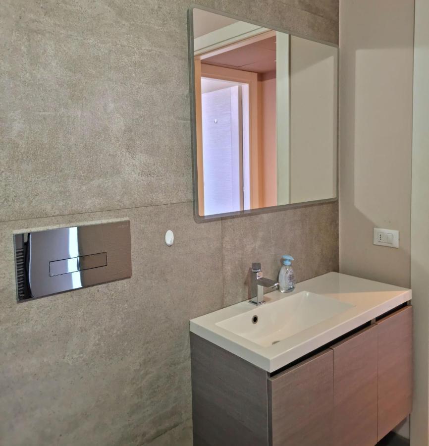 Profumo Di Lago Desenzano-By Goccia Di Lago Desenzano del Garda Eksteriør bilde