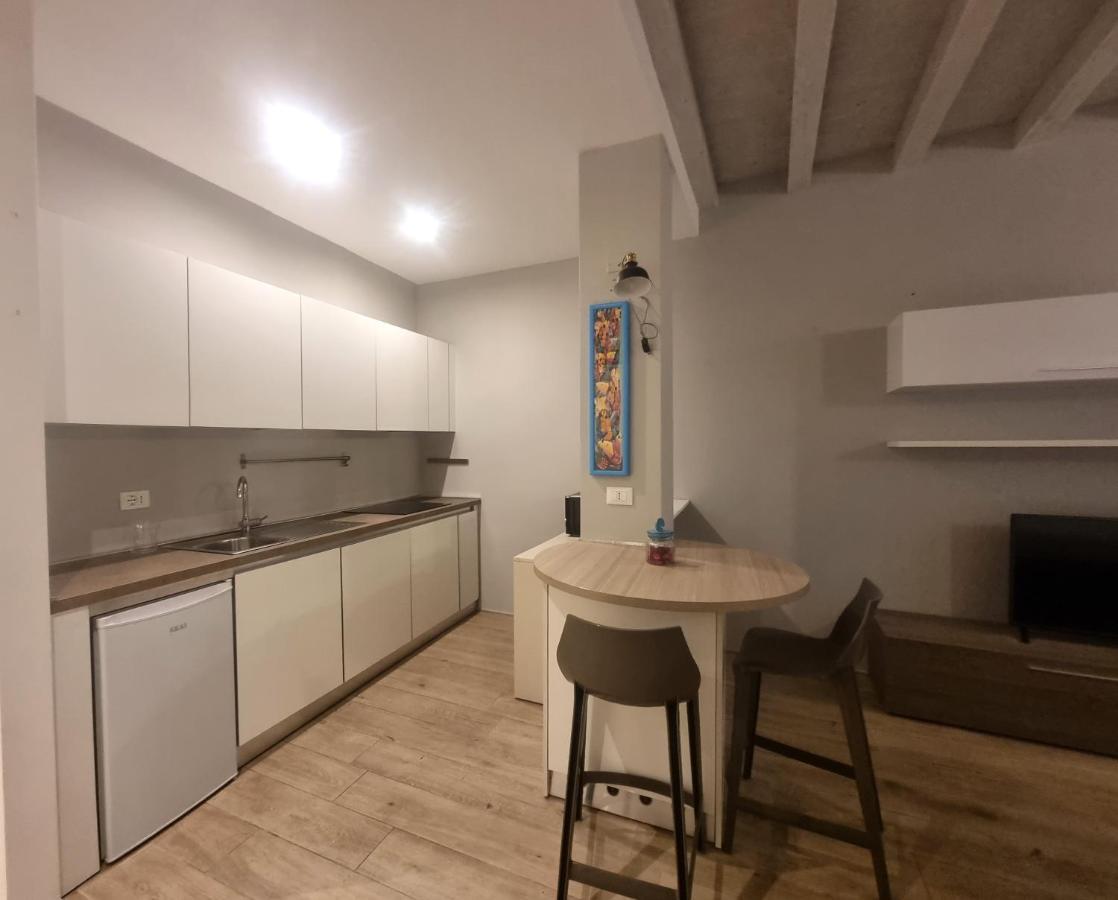 Profumo Di Lago Desenzano-By Goccia Di Lago Desenzano del Garda Eksteriør bilde
