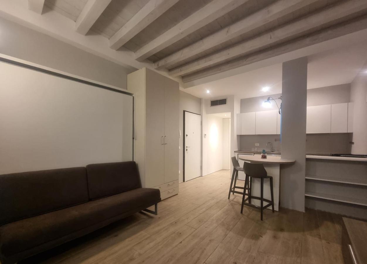 Profumo Di Lago Desenzano-By Goccia Di Lago Desenzano del Garda Eksteriør bilde